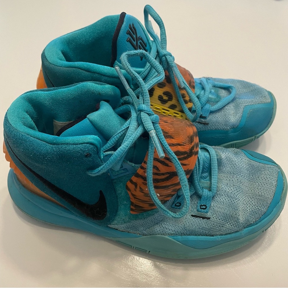Kyrie 6 Oracle Aqua